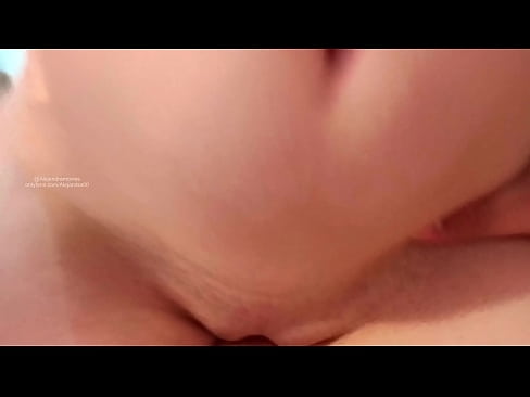❤️ Opamning xonasida uxlab yotib, men shunday uyg'ondim ️ Super porno bizda uz.ixiporn-com.ru